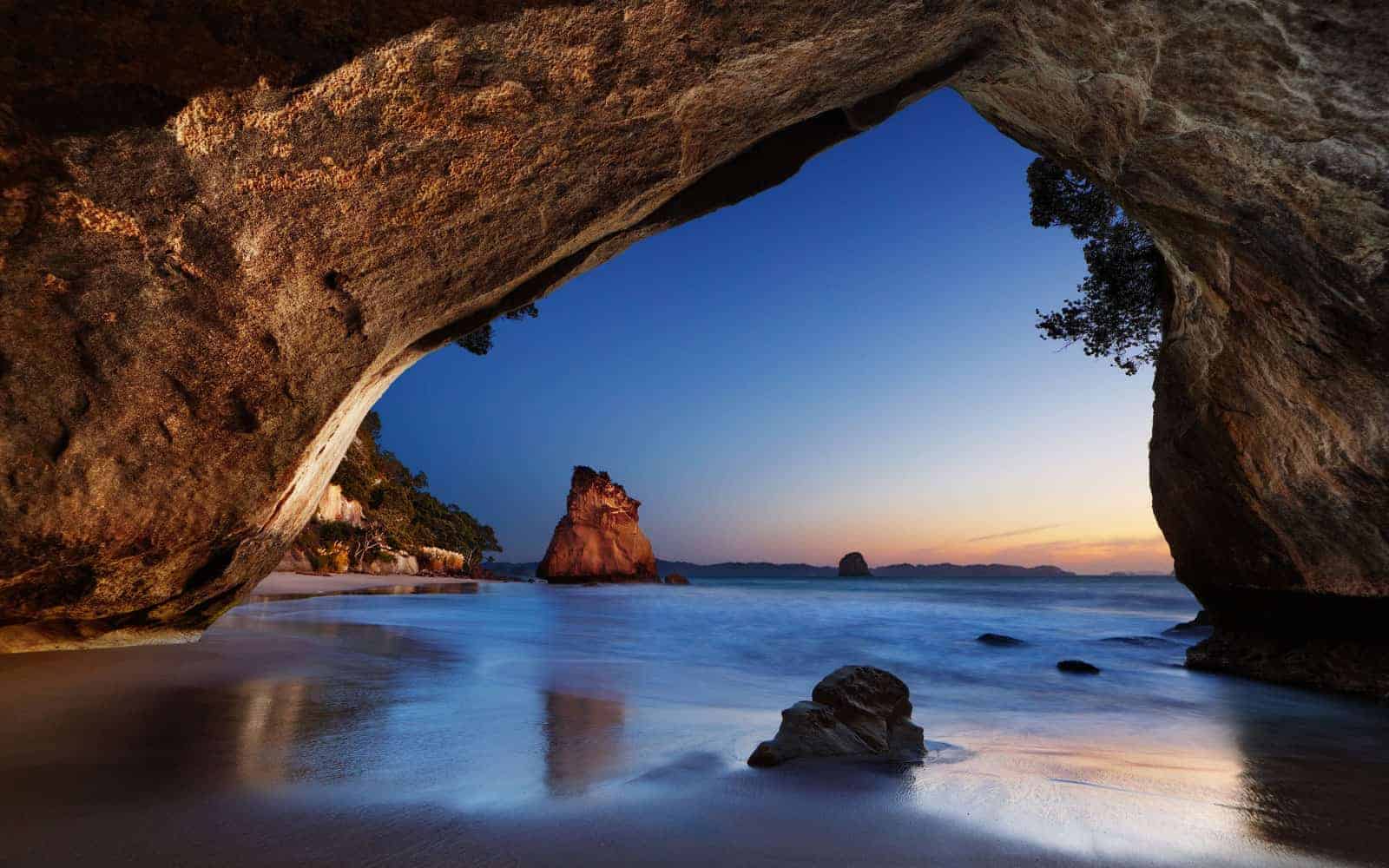 Cathedral Cove - Haven Naked DIvorce retreat